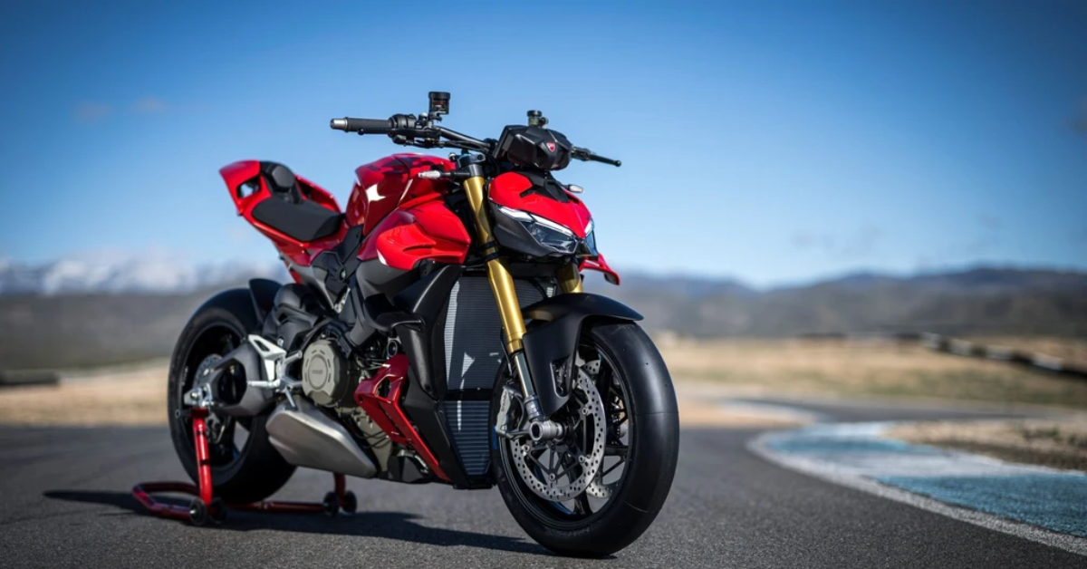 2025 Ducati Streetfighter V4